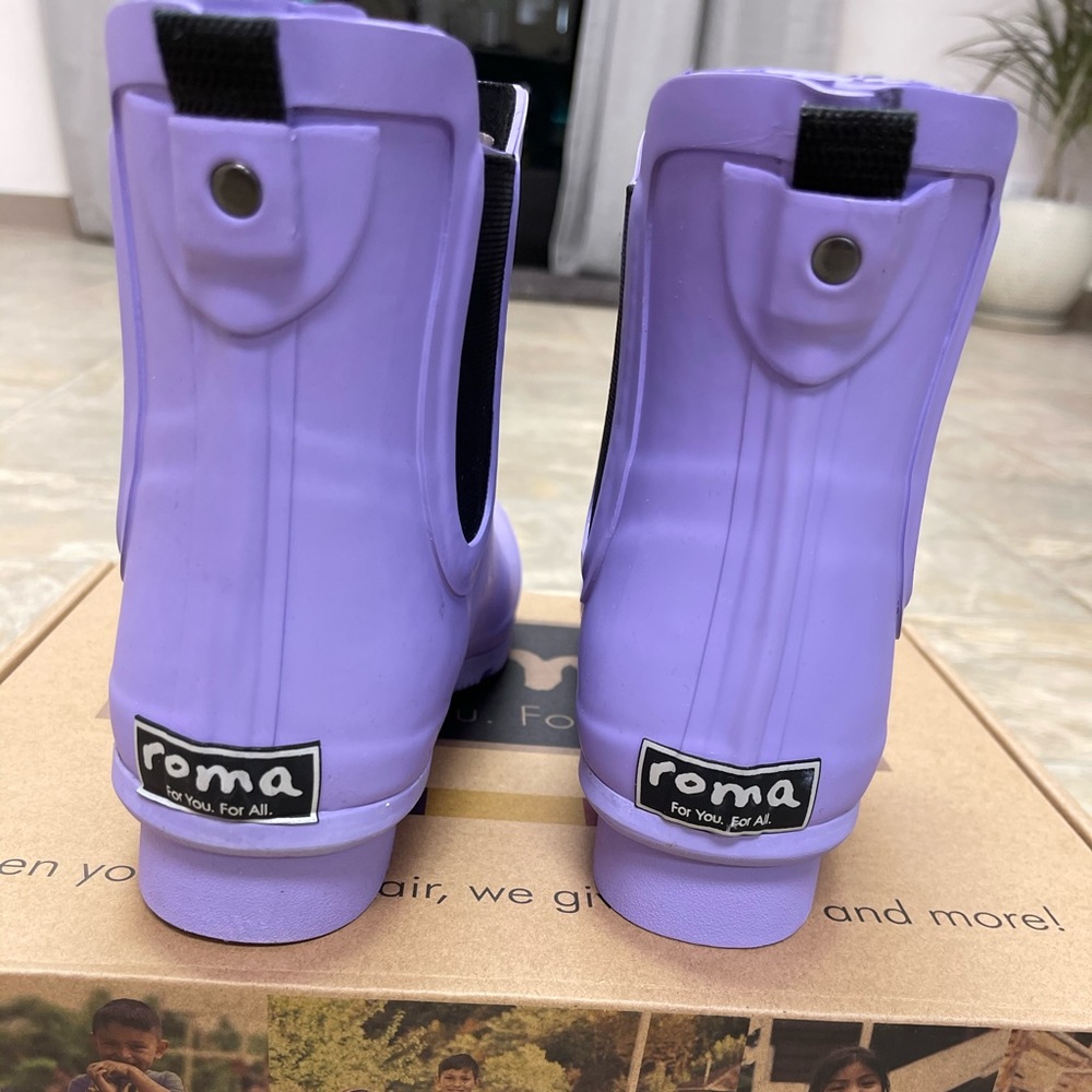 Lavender Rainboots
